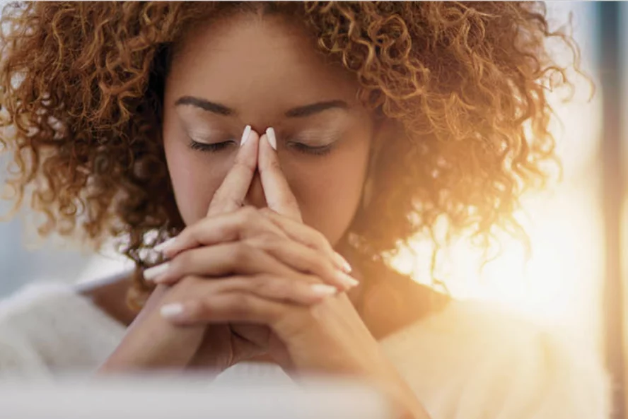 Comment calmer l'anxiété quand on n'est pas un psy? - Céline Vallières |  Médiatrice et conférencière